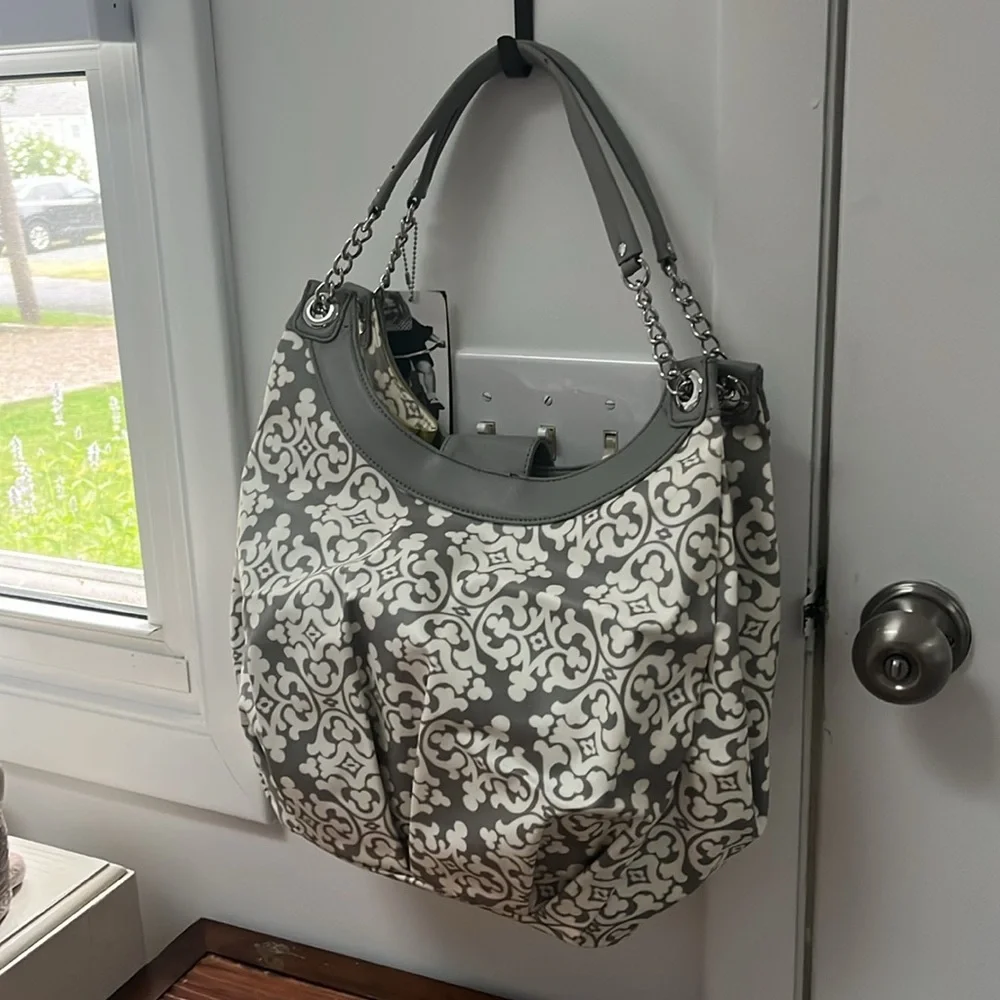 Petunia Pickle Bottom Breakfast in Berkshire Hideaway Hobo Diaper Bag,NWT